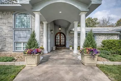 2525 Canyon Creek Drive, Sherman, TX 75092 - Photo 3