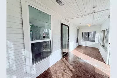 727 W Day Street, Denison, TX 75020 - Photo 3