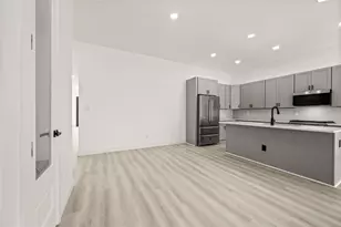 3323 Reed Ln, Dallas, TX 75215 - Photo 11