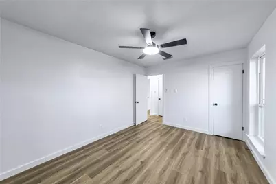 934 Meadowdale Circle, Garland, TX 75043 - Photo 29