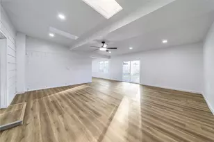 934 Meadowdale Cir, Garland, TX 75043 - Photo 15