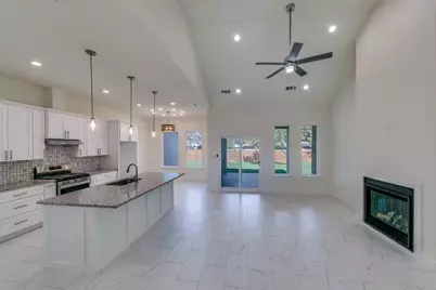 1703 14th Street, Plano, TX 75074 - Photo 3