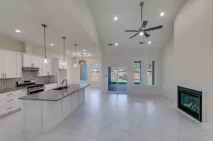 1703 14th St, Plano, TX 75074 - Photo 3