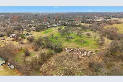 1401 Walnut Street, Cleburne, TX 76033 - Photo 19