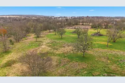 1401 Walnut Street, Cleburne, TX 76033 - Photo 13