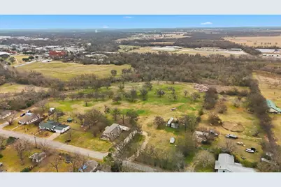 1401 Walnut Street, Cleburne, TX 76033 - Photo 3