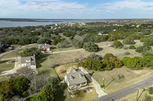 15084 Golf Dr, Whitney, TX 76692 - Photo 23