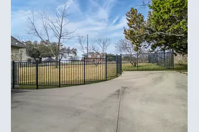 15084 Golf Drive, Whitney, TX 76692 - Photo 31