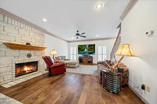 15084 Golf Dr, Whitney, TX 76692 - Photo 5