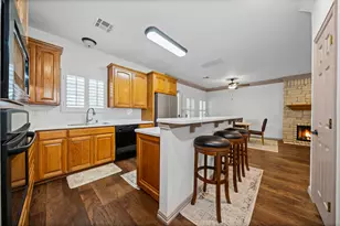 15084 Golf Dr, Whitney, TX 76692 - Photo 11