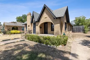 2511 Burlington Blvd, Dallas, TX 75211 - Photo 1