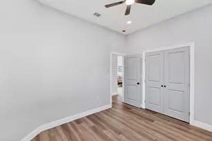 2216 Ross Ave, Fort Worth, TX 76164 - Photo 23