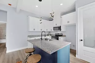 2216 Ross Ave, Fort Worth, TX 76164 - Photo 11