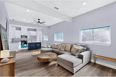 2216 Ross Avenue, Fort Worth, TX 76164 - Photo 5