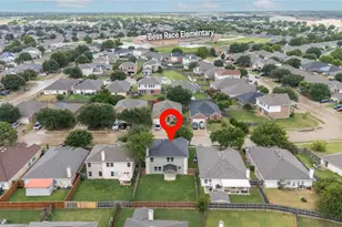 513 Creekbend St, Crowley, TX 76036 - Photo 31