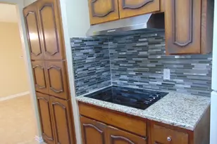 2114 E Park Row Dr, Arlington, TX 76010 - Photo 11