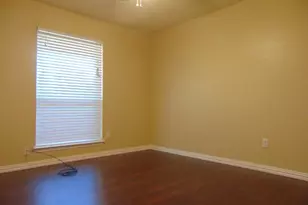 2114 E Park Row Dr, Arlington, TX 76010 - Photo 5