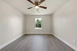 1148 Maplewood Ln, Crowley, TX 76036 - Photo 11