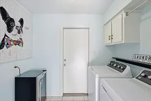 3721 Fieldcrest Ln, Bedford, TX 76021 - Photo 17