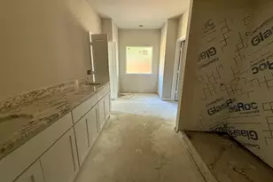 1203 Anthony St, Gainesville, TX 76240 - Photo 9