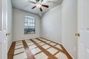 4445 Stones River Rd, Grand Prairie, TX 75052 - Photo 9