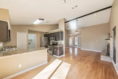 4109 Caldwell Avenue, The Colony, TX 75056 - Photo 9