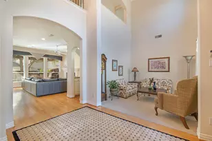 2327 Clearspring Dr N, Irving, TX 75063 - Photo 9