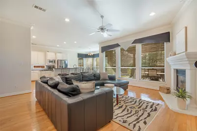 2327 Clearspring Drive N, Irving, TX 75063 - Photo 13