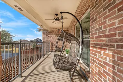 2327 Clearspring Drive N, Irving, TX 75063 - Photo 5