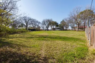 19629 Valentine, Kemp, TX 75143 - Photo 11