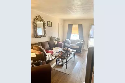 6925 Kennison Drive, Dallas, TX 75227 - Photo 3