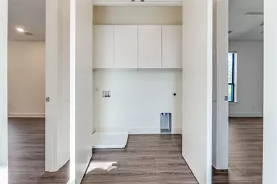 3388 Anchor Court, Dallas, TX 75219 - Photo 23