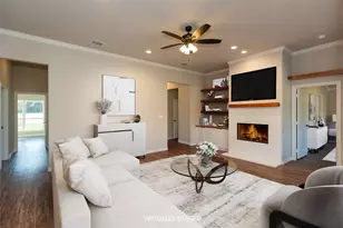 110 St Francis Ln, Mabank, TX 75156 - Photo 7