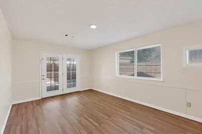 1102 Crisp Drive, Irving, TX 75061 - Photo 5