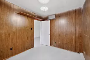 1102 Crisp Dr, Irving, TX 75061 - Photo 31