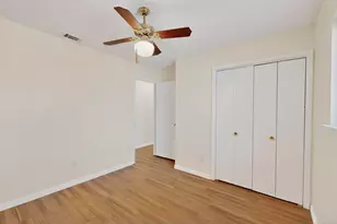 1102 Crisp Dr, Irving, TX 75061 - Photo 21