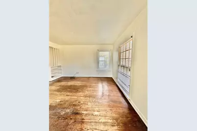 8246 Marvel Drive, Dallas, TX 75217 - Photo 9