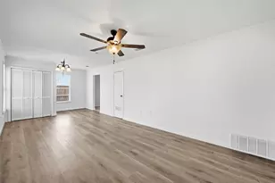 418 Russell St, White Settlement, TX 76108 - Photo 15