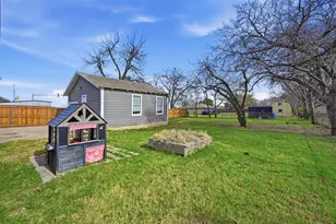 418 Russell St, White Settlement, TX 76108 - Photo 37