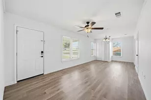 418 Russell St, White Settlement, TX 76108 - Photo 5