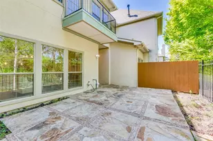 8819 Tudor Pl, Dallas, TX 75228 - Photo 15