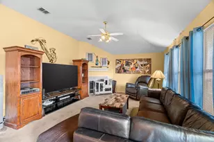 1320 Cattle Crossing Dr, Fort Worth, TX 76131 - Photo 15