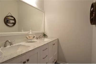 518 Hunters Glen Street, Lewisville, TX 75067 - Photo 15