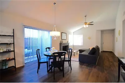 518 Hunters Glen Street, Lewisville, TX 75067 - Photo 3