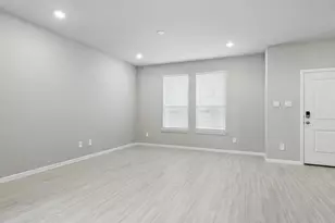 3045 Maple Orch Ln, Fort Worth, TX 76140 - Photo 15