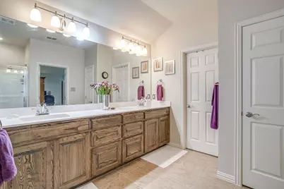 604 Marybeth Drive, Burleson, TX 76028 - Photo 23