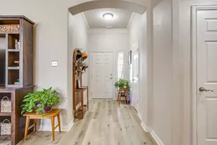 604 Marybeth Dr, Burleson, TX 76028 - Photo 5