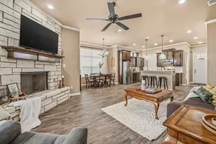 614 Violet Dr, Tolar, TX 76476 - Photo 7