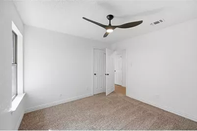 1940 Berrybrook Drive, Fort Worth, TX 76134 - Photo 21