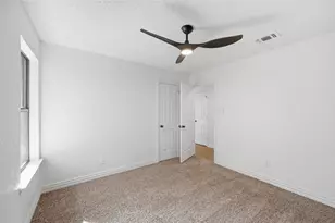 1940 Berrybrook Dr, Fort Worth, TX 76134 - Photo 21